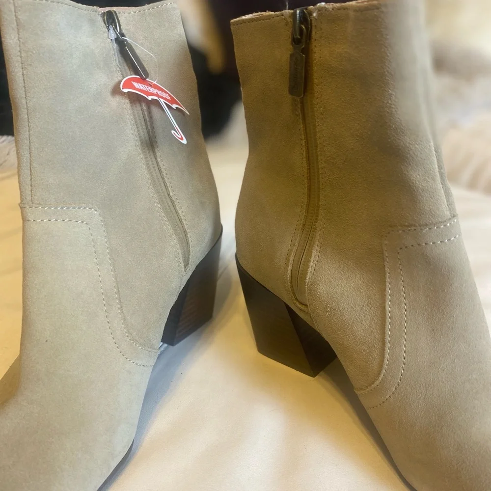 $179 NEW BLONDO Sadie Waterproof Bootie Taupe Suede Size 10 BLOCK HEEL SQAURE - Picture 8 of 14